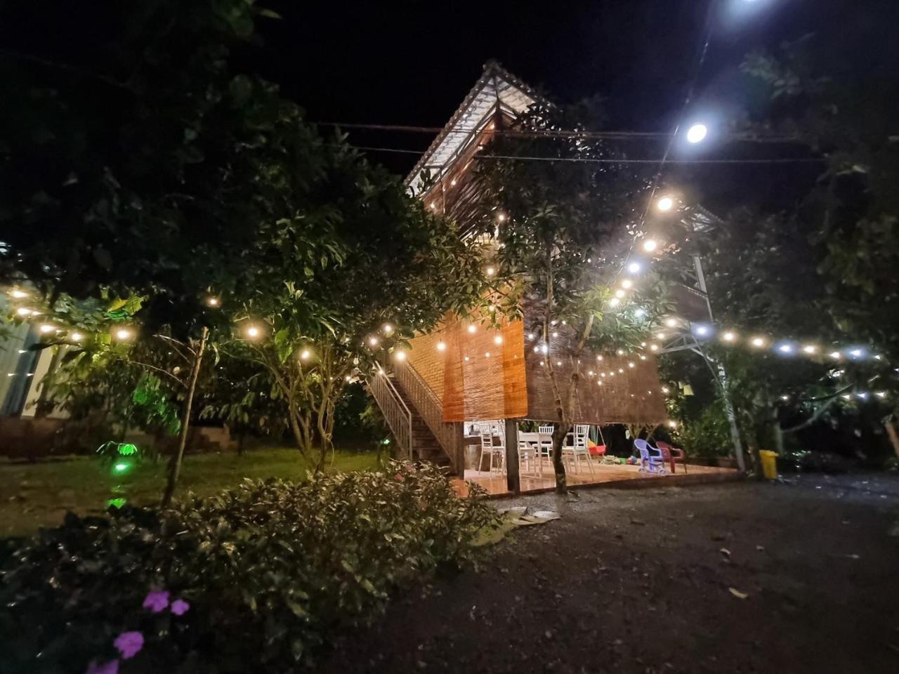 Homestay Vuon Trai Cay Nhiet Doi Vo Uu Garden Bảo Lộc Exterior foto